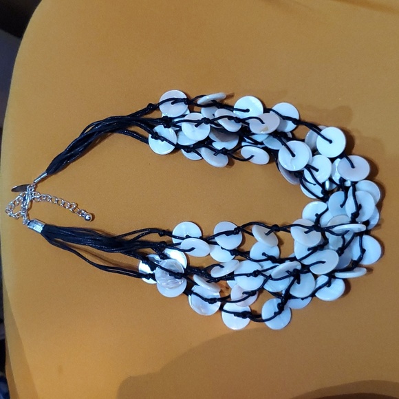 Shell 🐚 necklace - Picture 4 of 4